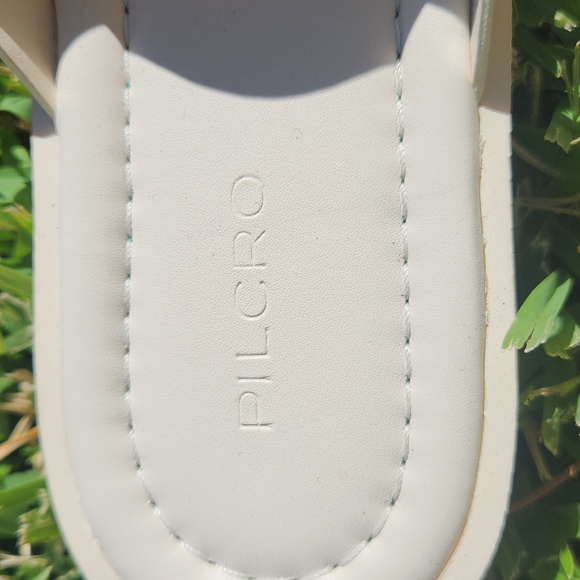 Anthropologie Pilcro Cream Colored Slides/Sandals NIB sz 38/Leather NEW IN BOX ❤ - Picture 2 of 5